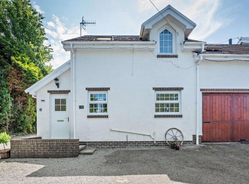 2 Bed in Cosheston 60704