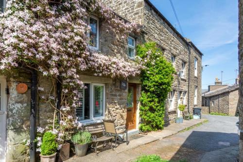 2 Bed in Gayle oc-g30629