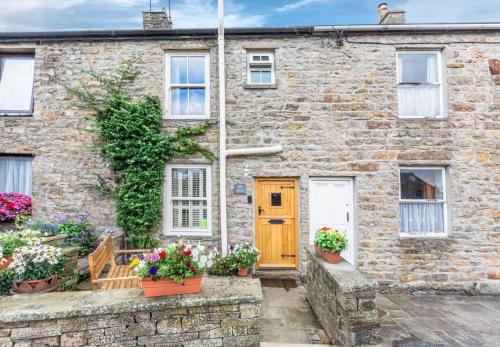 2 Bed in Hawes oc-ds042a
