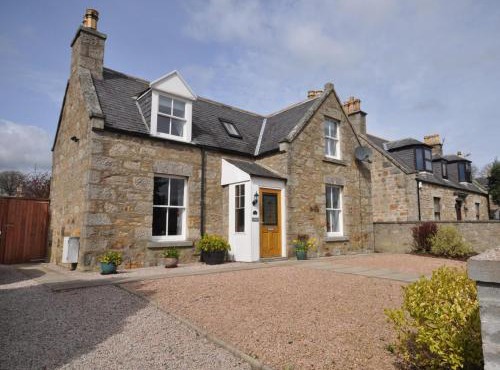 2 Bed in Huntly AB171