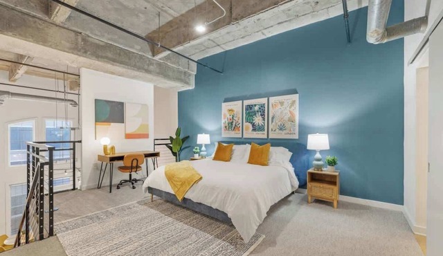 2 Bed Midtown Loft Midtown