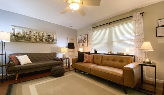 2 Bed plus remote work office. Walk to river trail.