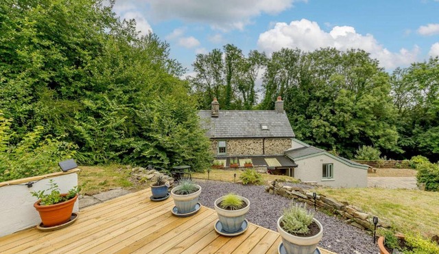 2 bed property in Llandysul 88775