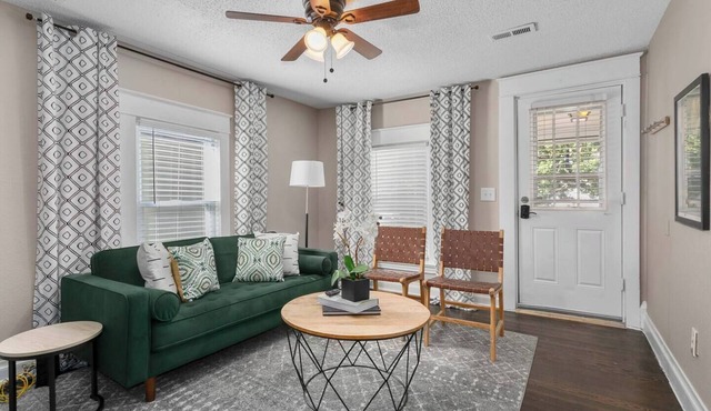2-Bed Retreat Near KU Med W/Fenced Yard | 32
