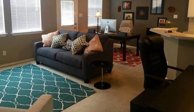 2-Bed Rm Townhouse - Houston (Humble/IAH)
