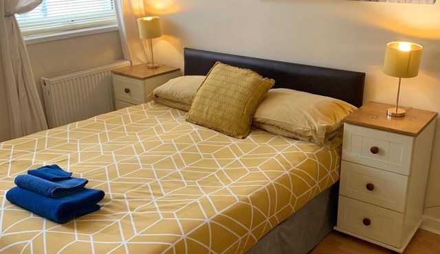 2 BED SELF CATERING APARTMENT