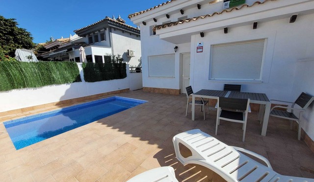 2 bed semidetached villa with private pool and solarium