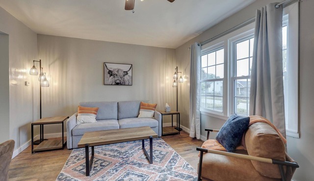 2 Bed Stunner/Everything new!