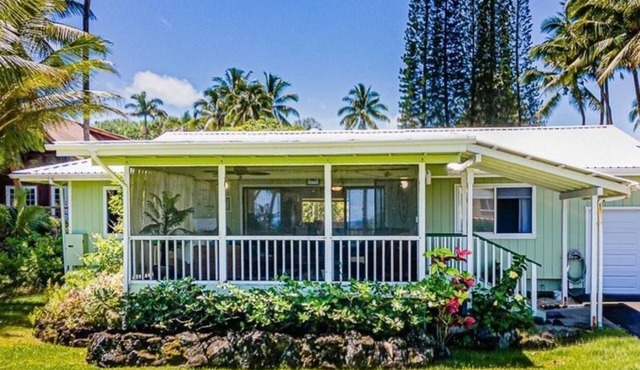 2 bed with office at oceanfront park & amazing views!