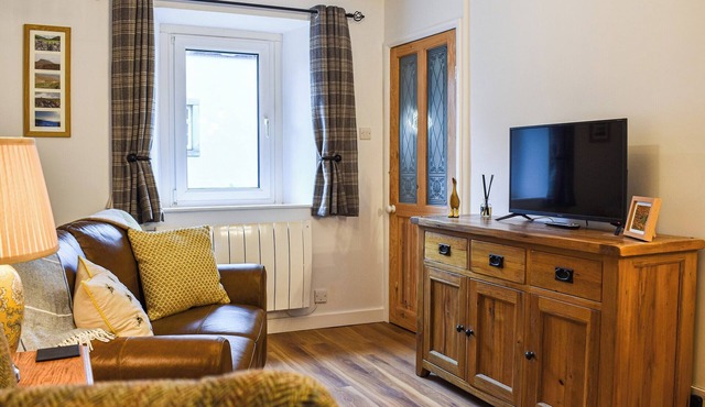 2 bedroom accommodation in Clapham, near Ingleton