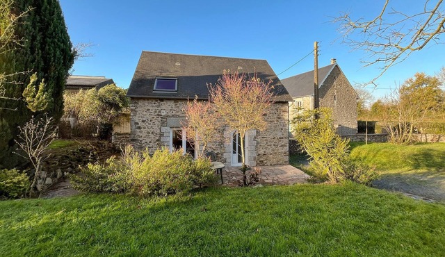 2 bedroom cozy home in Heugueville-sur-Sienne