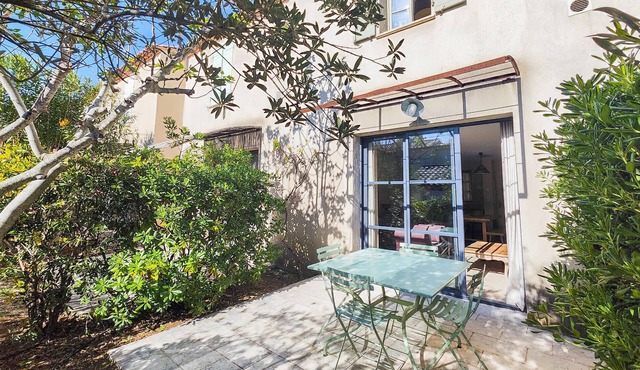 2 bedroom nice home in Saint-Laurent-de-la-Ca