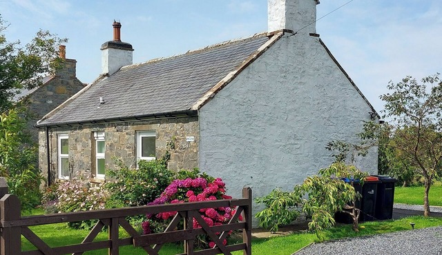 2 bedroom accommodation in Stairhaven by Glenluce