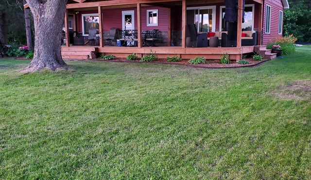 2 Bedroom/1.25 Bath - Fun Family Getaway Or Quiet Time