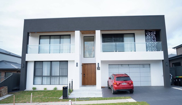 2 bedroom + 1 bathroom