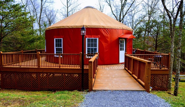 2 Bedroom, 1 Bath Luxury Yurt