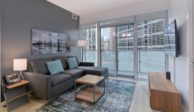2 Bedroom/1 Bathroom Suite