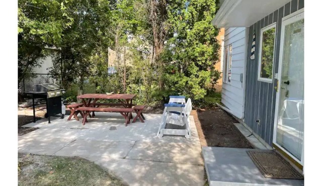 2 Bedroom 1 Bathroom Townhome In Manitowoc