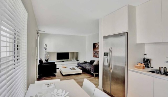 2 Bedroom 1 Queen- 2 Twins