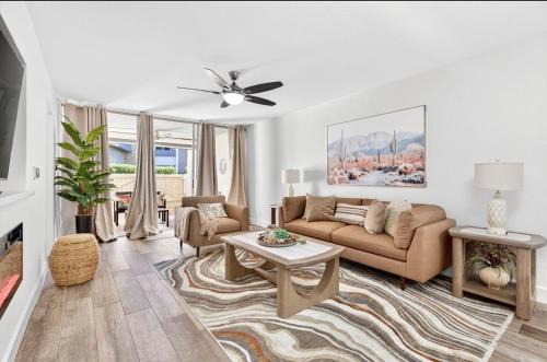 2 bedroom 1st floor condo near Scottsdale Old Town