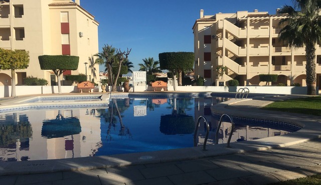 2 Bedroom 2 Bathroom Apartment in a gated community - near local amenities