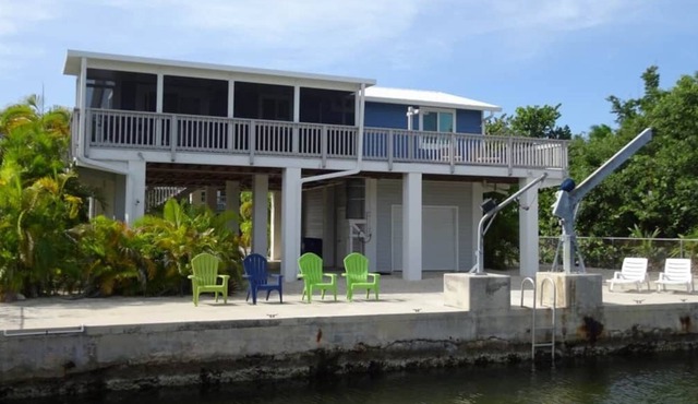 2 Bedroom/2 Bath Canal Home in Big Pine - Great Boating Access!