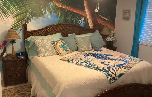 2 Bedroom , 2 Bath , Villa