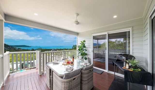 2-bedroom, 2-bathroom unit in Cannonvale