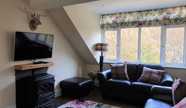 2 bedroom, 2 bathroom apartment with views, Lynton, Exmoor, Devon