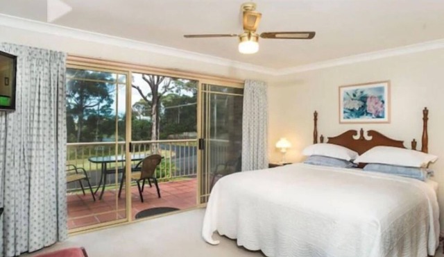 2 bedroom 2 bathroom apartment