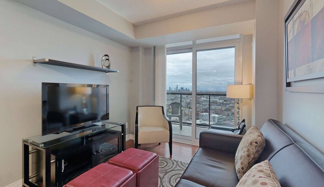 2 Bedroom/2 Bathroom Suite