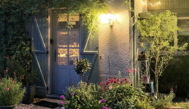 2 Bedroom & 2 Bathroom Gîte Cottage Heated Plunge Pool & Private Garden 86150