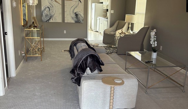 2-bedroom/2bath townhome in the heart of Evans GA!