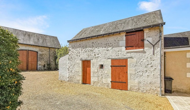 2 bedroom awesome home in Château-la-Vallière