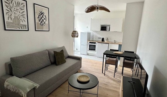 2 bedroom apartment Les Maisons des Pyrénées - Lourdes