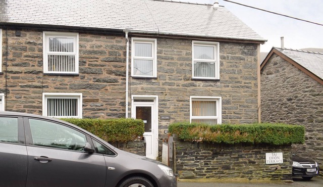 2 bedroom accommodation in Blaenau Ffestiniog