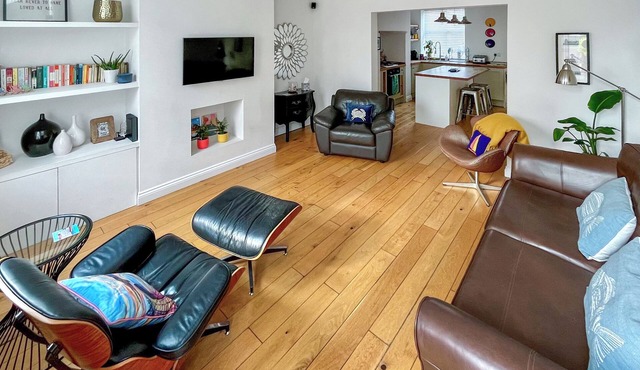 2 bedroom accommodation in Cullercoats, near Tynemouth