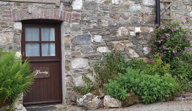 2 bedroom accommodation in Dunterton, near Tavistock