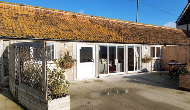 2 bedroom accommodation in Wickwar, Wotton-under-Edge