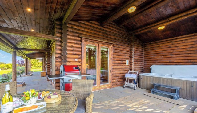 2 bedroom accommodation in Constable Burton