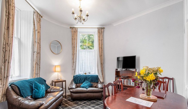 2 bedroom accommodation in South Lochaweside