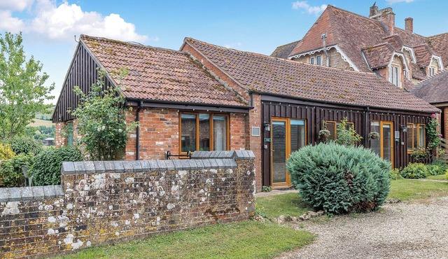 2 bedroom accommodation in Blandford Forum