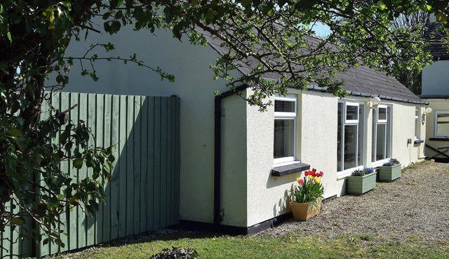 2 bedroom accommodation in Penffordd, near Narberth
