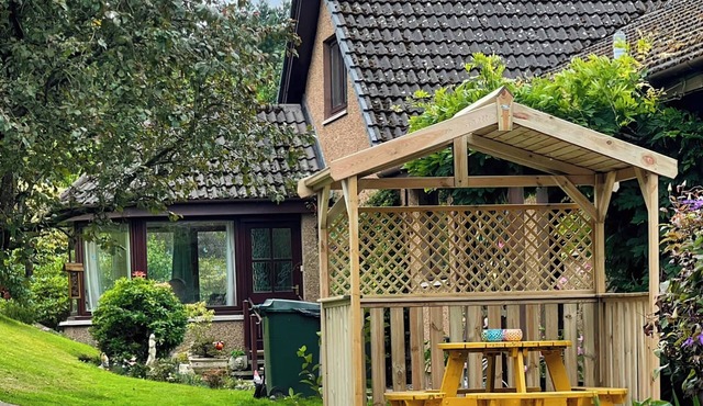 2 bedroom accommodation in Loch Flemington