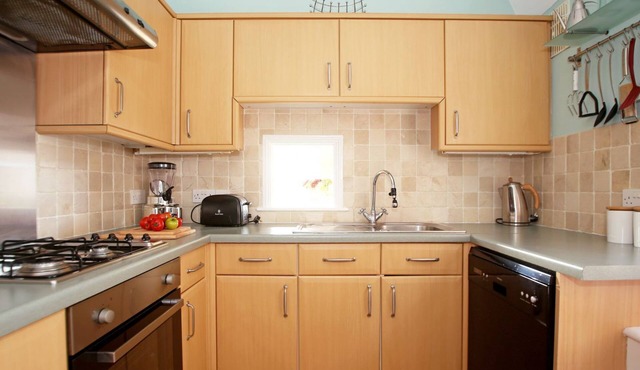 2 bedroom accommodation in Tunbridge Wells