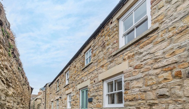 2 bedroom accommodation in Barnard Castle