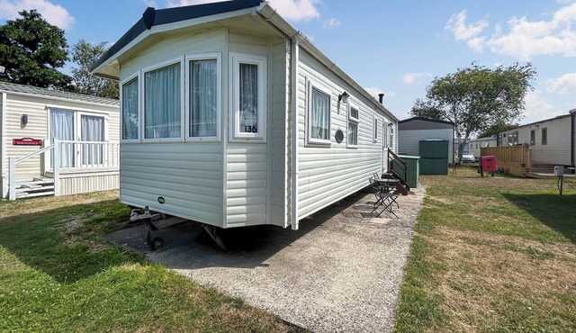 2 bedroom accommodation in Burnham-on-Sea