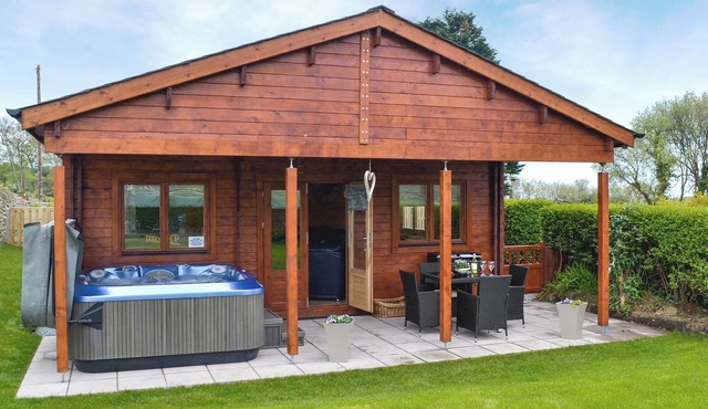 2 bedroom accommodation in Dyffryn Ardudwy, near Barmouth