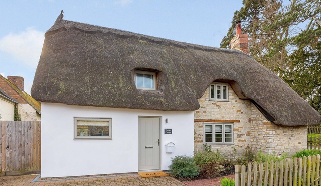 2 bedroom accommodation in Little Kineton