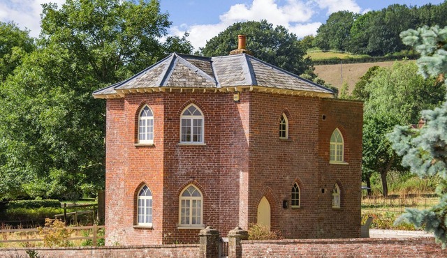 2 bedroom accommodation in Shepton Mallet